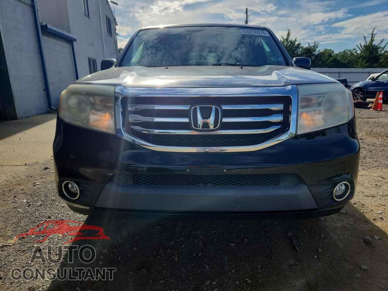 HONDA PILOT 2013 - 5FNYF3H53DB022066