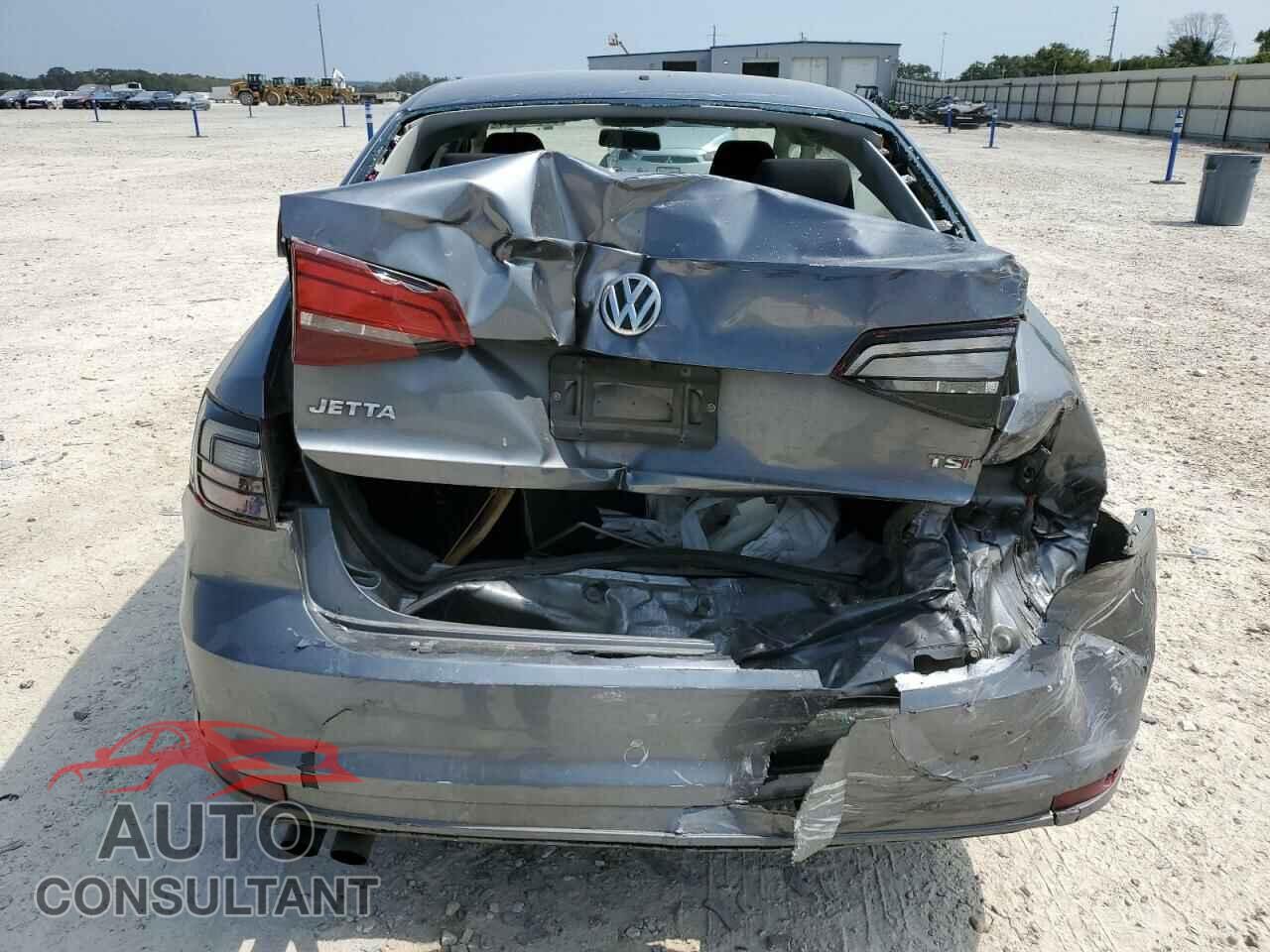 VOLKSWAGEN JETTA 2017 - 3VW2B7AJ8HM274152