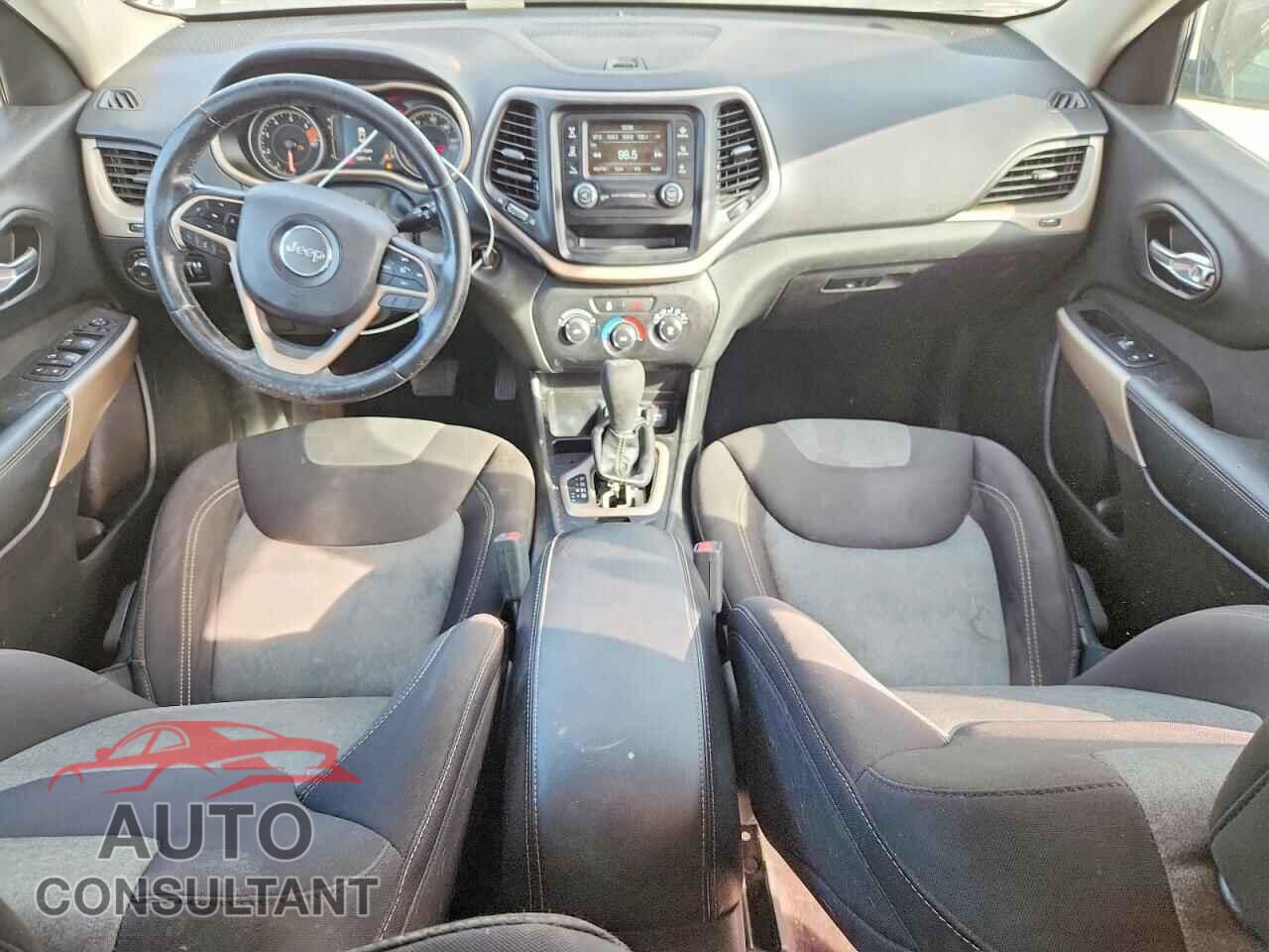 JEEP CHEROKEE 2018 - 1C4PJLCB8JD554052