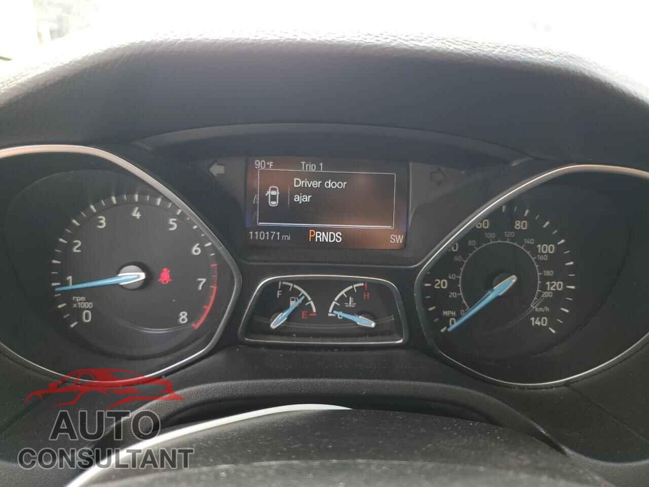 FORD FOCUS 2015 - 1FADP3K21FL374854