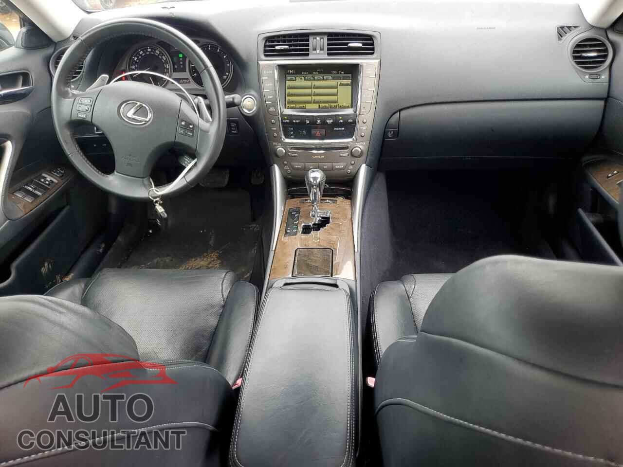 LEXUS IS 2010 - JTHBF5C21A5123570