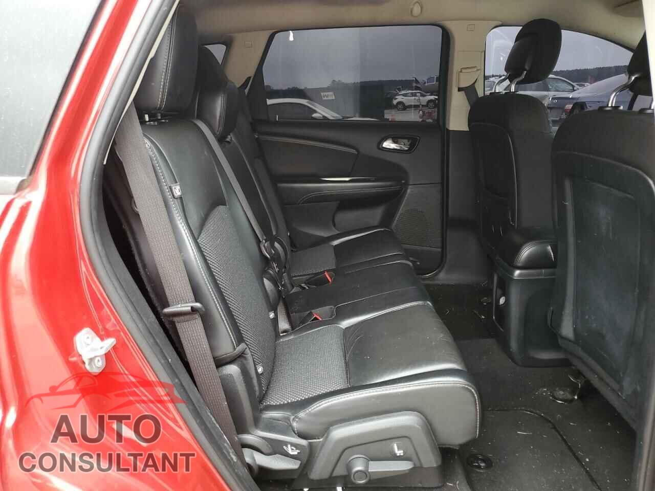 DODGE JOURNEY 2015 - 3C4PDCBB8FT710844