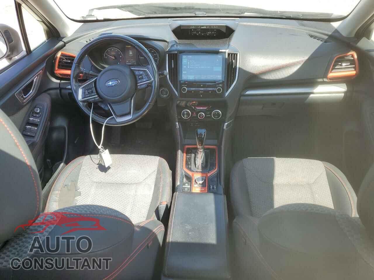 SUBARU FORESTER 2019 - JF2SKAPC2KH406764