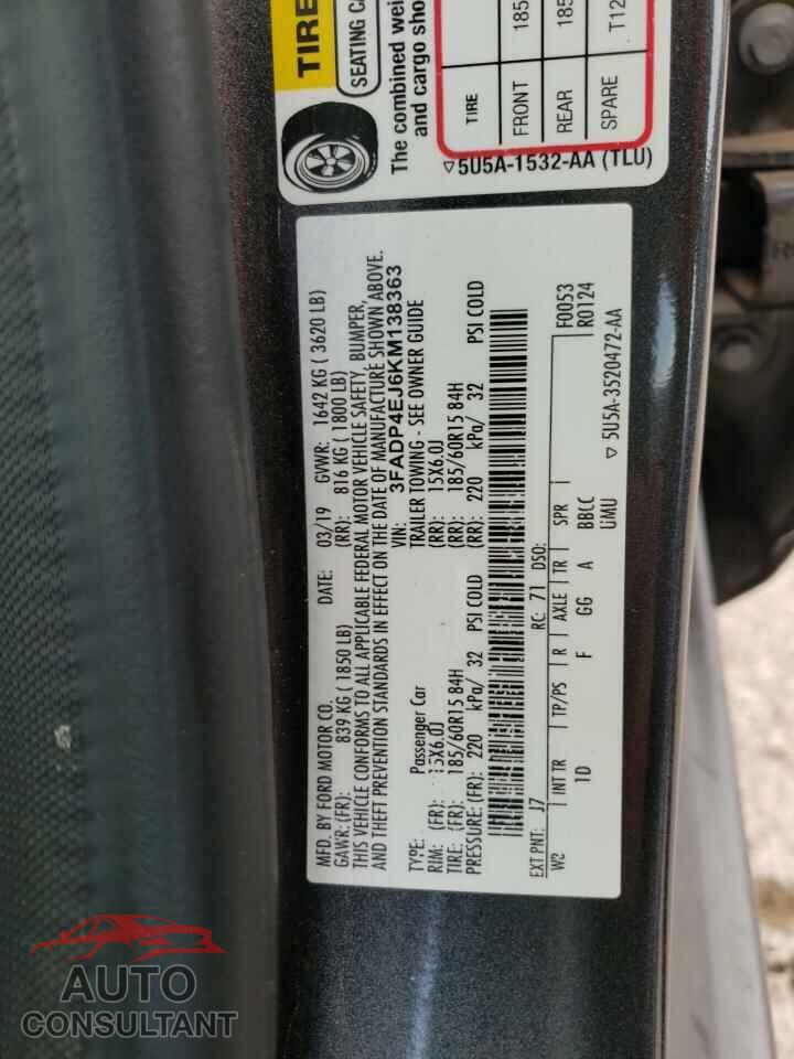 FORD FIESTA 2019 - 3FADP4EJ6KM138363