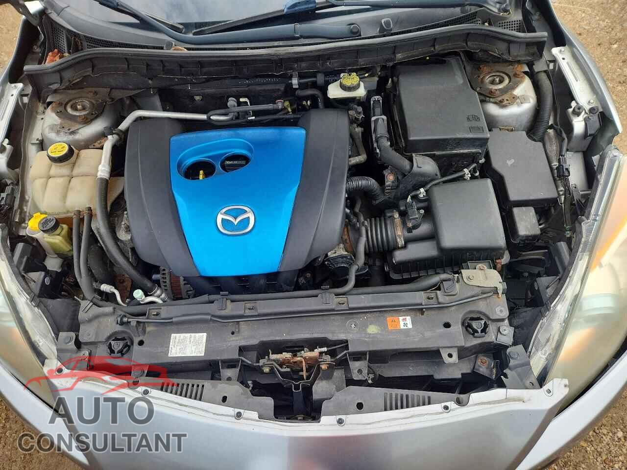 MAZDA 3 2013 - JM1BL1M77D1738617
