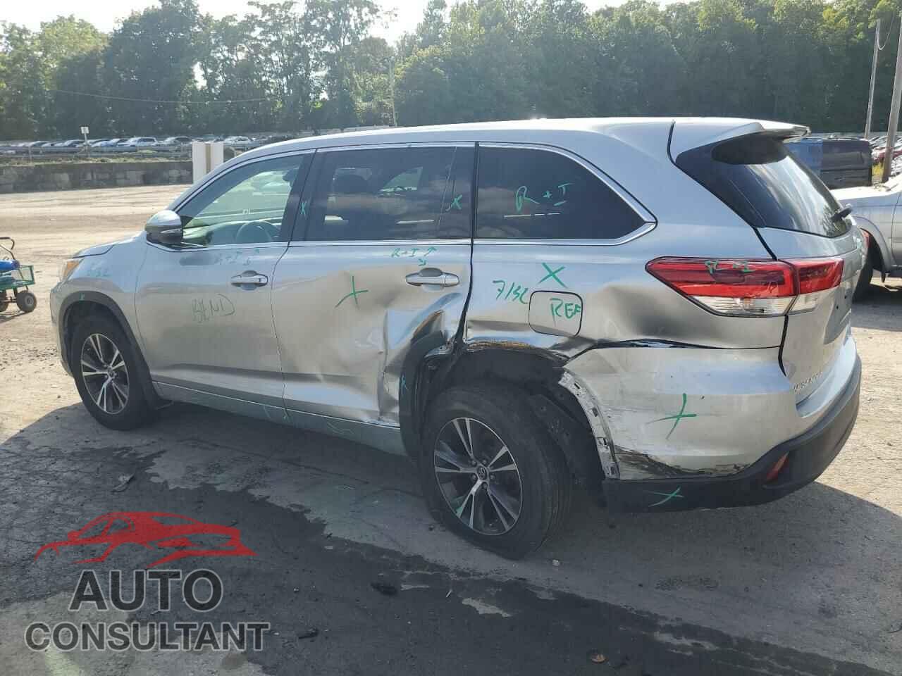 TOYOTA HIGHLANDER 2017 - 5TDBZRFH4HS484327