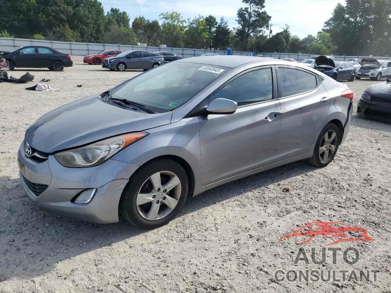 HYUNDAI ELANTRA 2013 - KMHDH4AE0DU678804