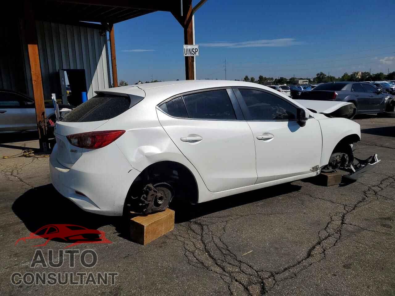 MAZDA 3 2017 - 3MZBN1L7XHM126073