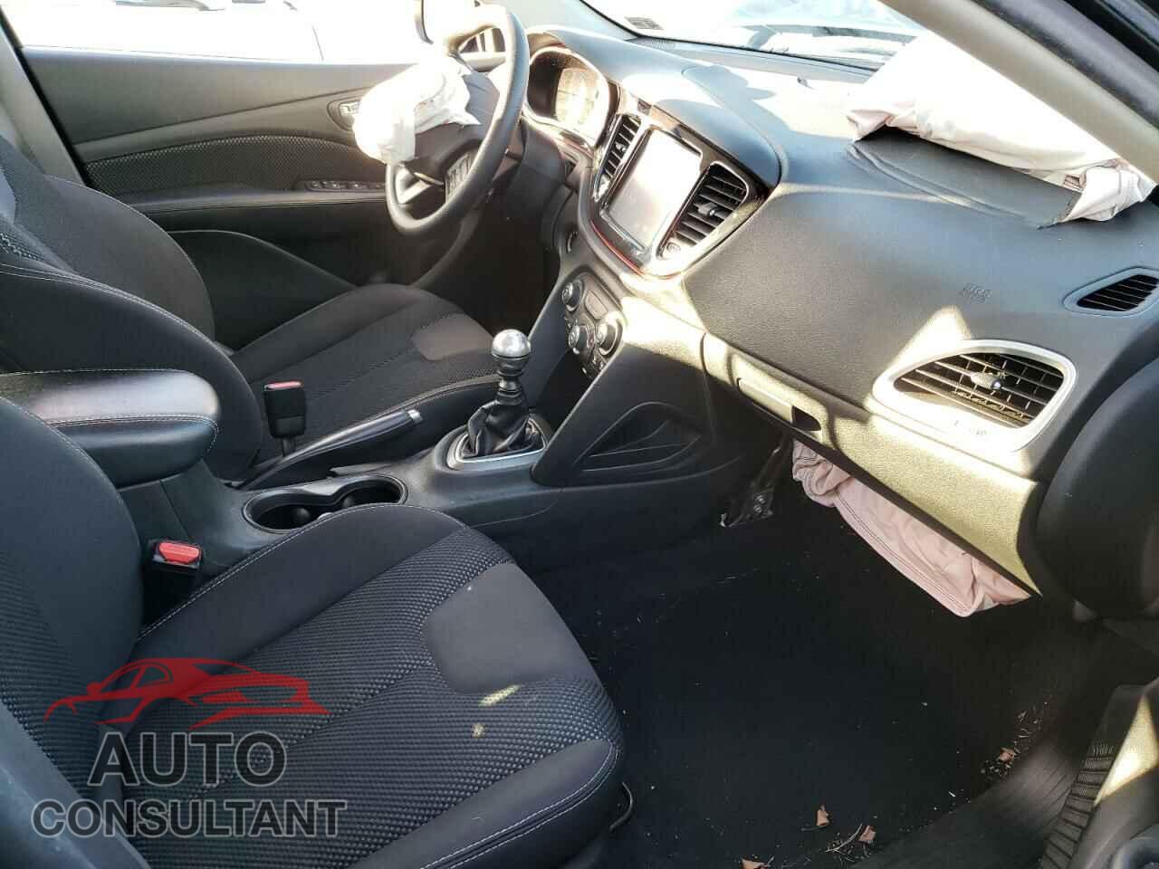 DODGE DART 2016 - 1C3CDFBBXGD593151