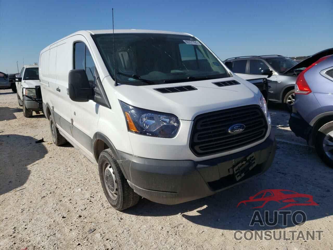 FORD TRANSIT CO 2017 - 1FTYR1ZM2HKA75173