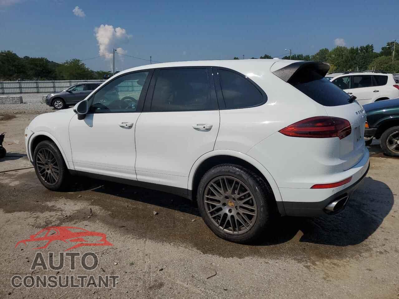 PORSCHE CAYENNE 2018 - WP1AA2A28JKA06694