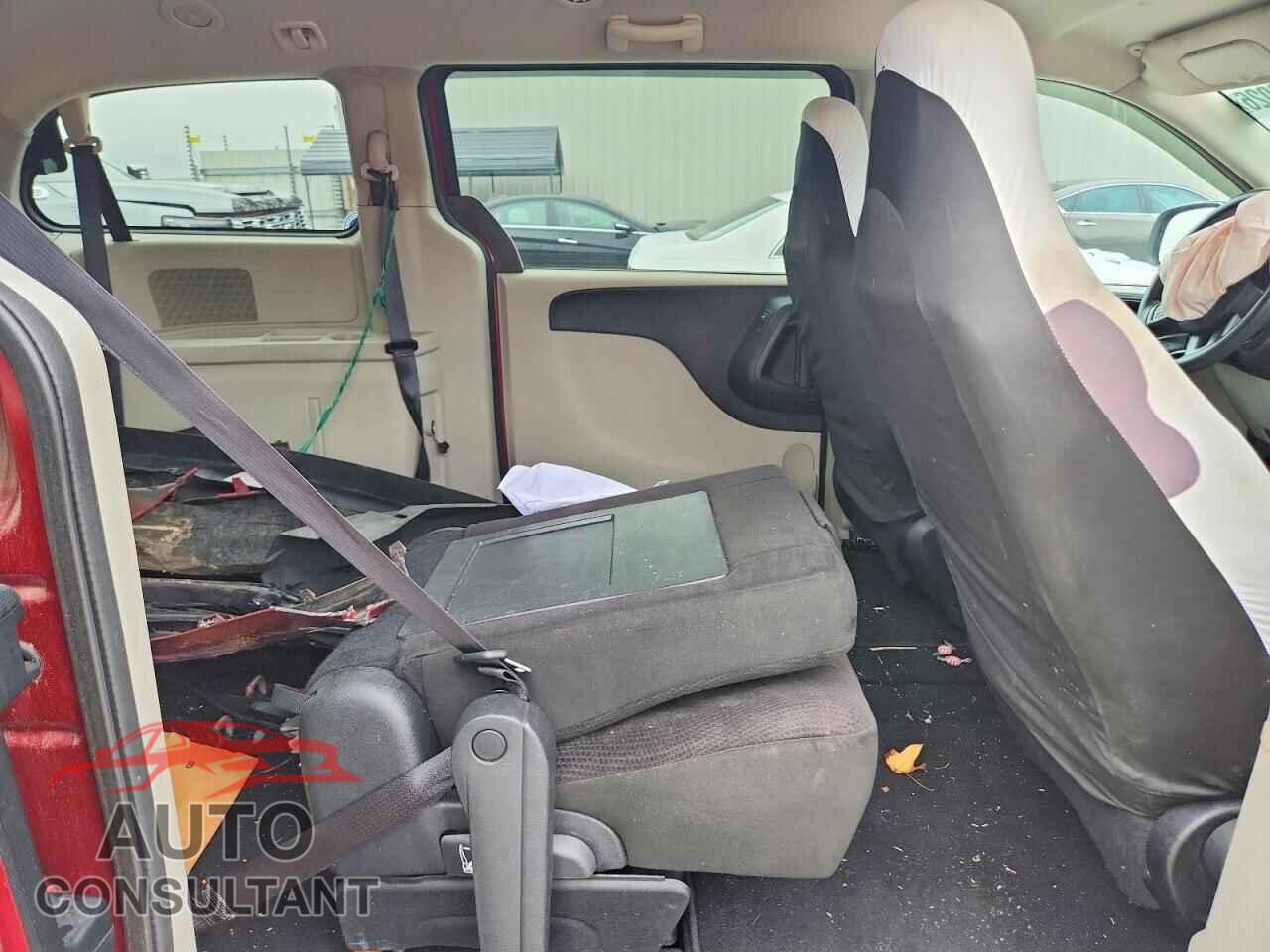 DODGE CARAVAN 2015 - 2C4RDGCG1FR585263