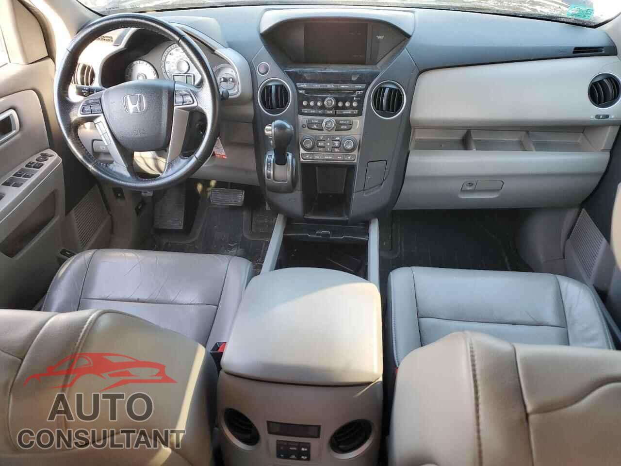 HONDA PILOT 2013 - 5FNYF4H59DB084237