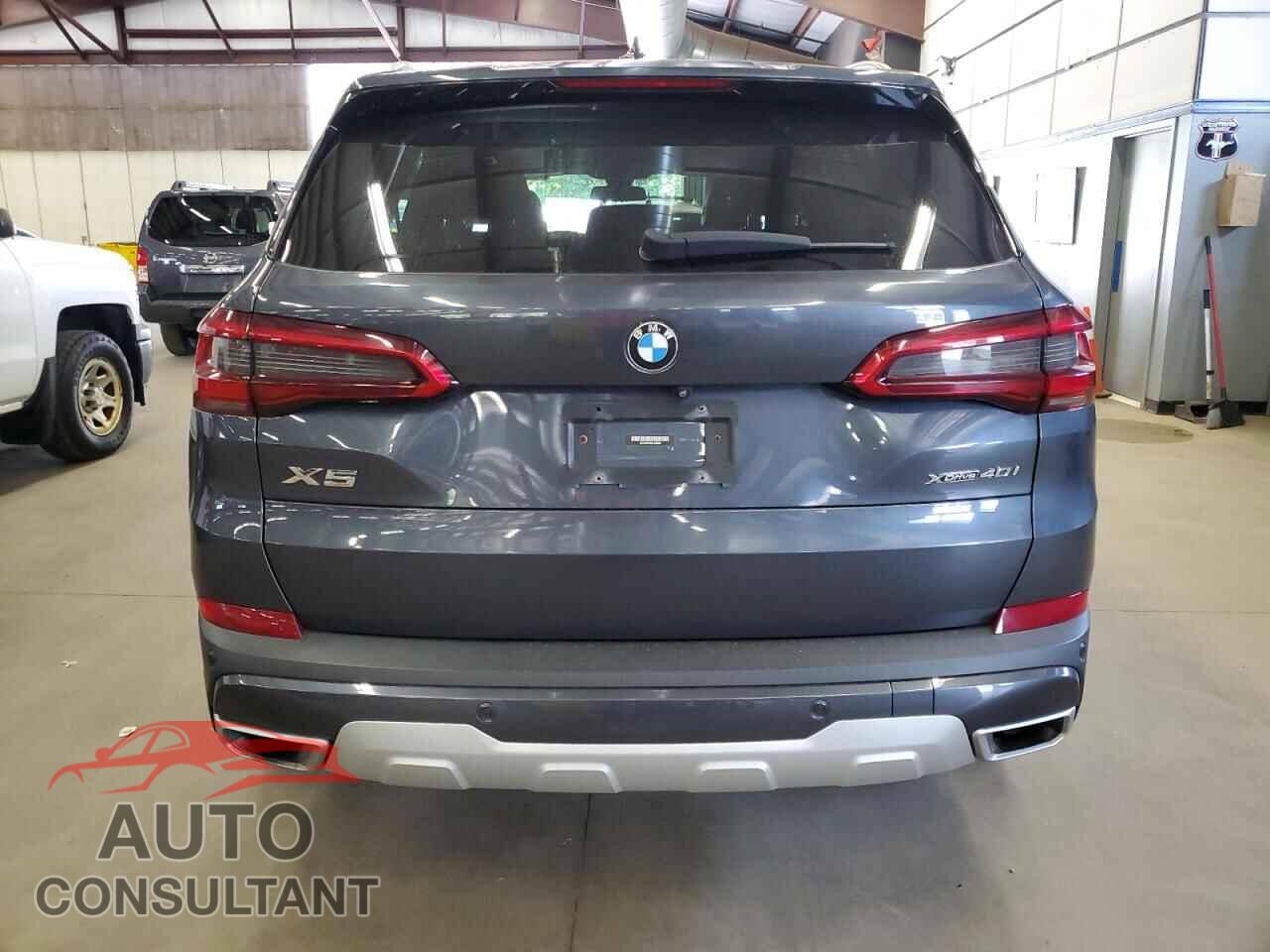 BMW X5 2019 - 5UXCR6C56KLL09856