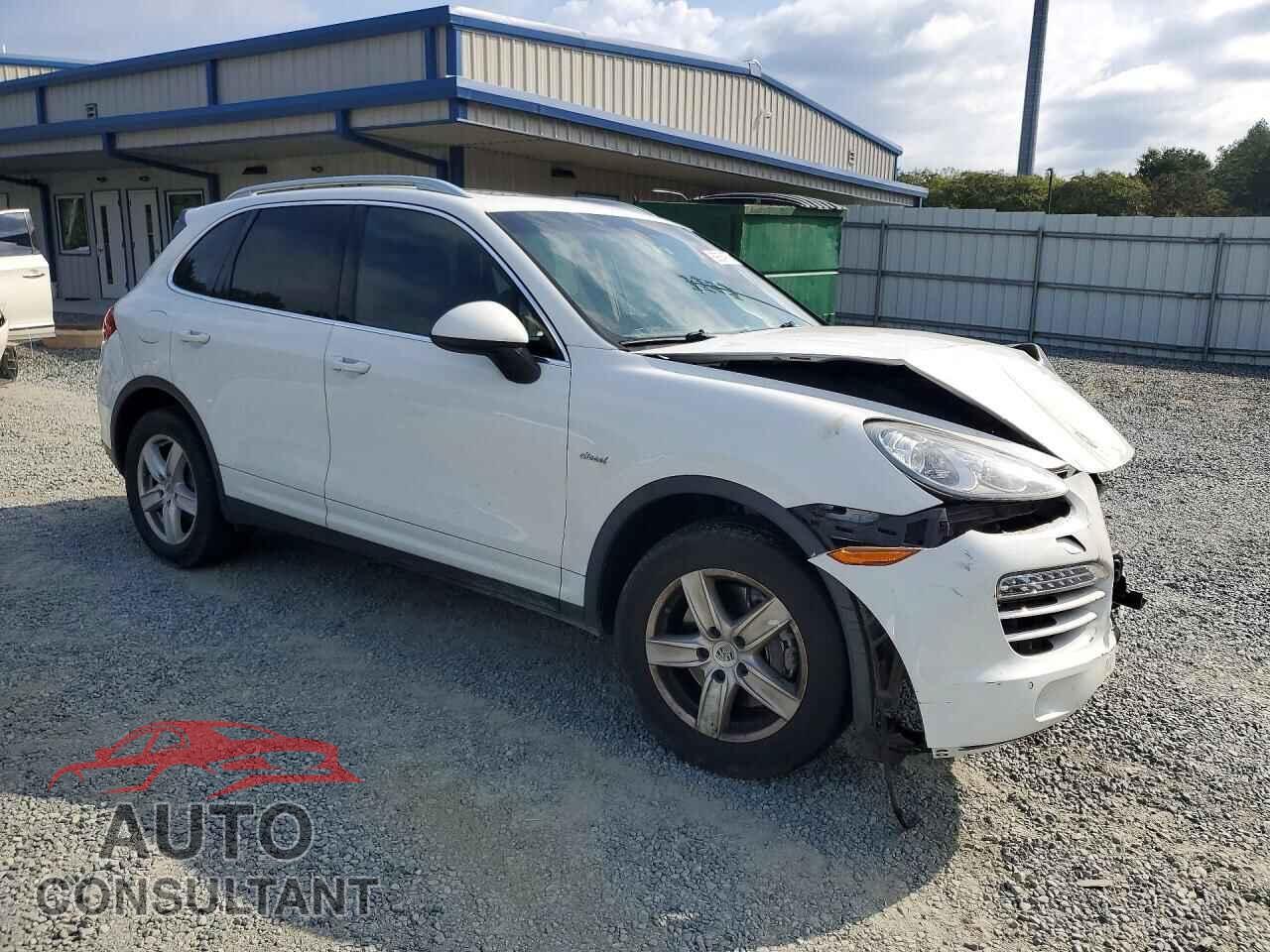 PORSCHE CAYENNE 2013 - WP1AF2A22DLA40114