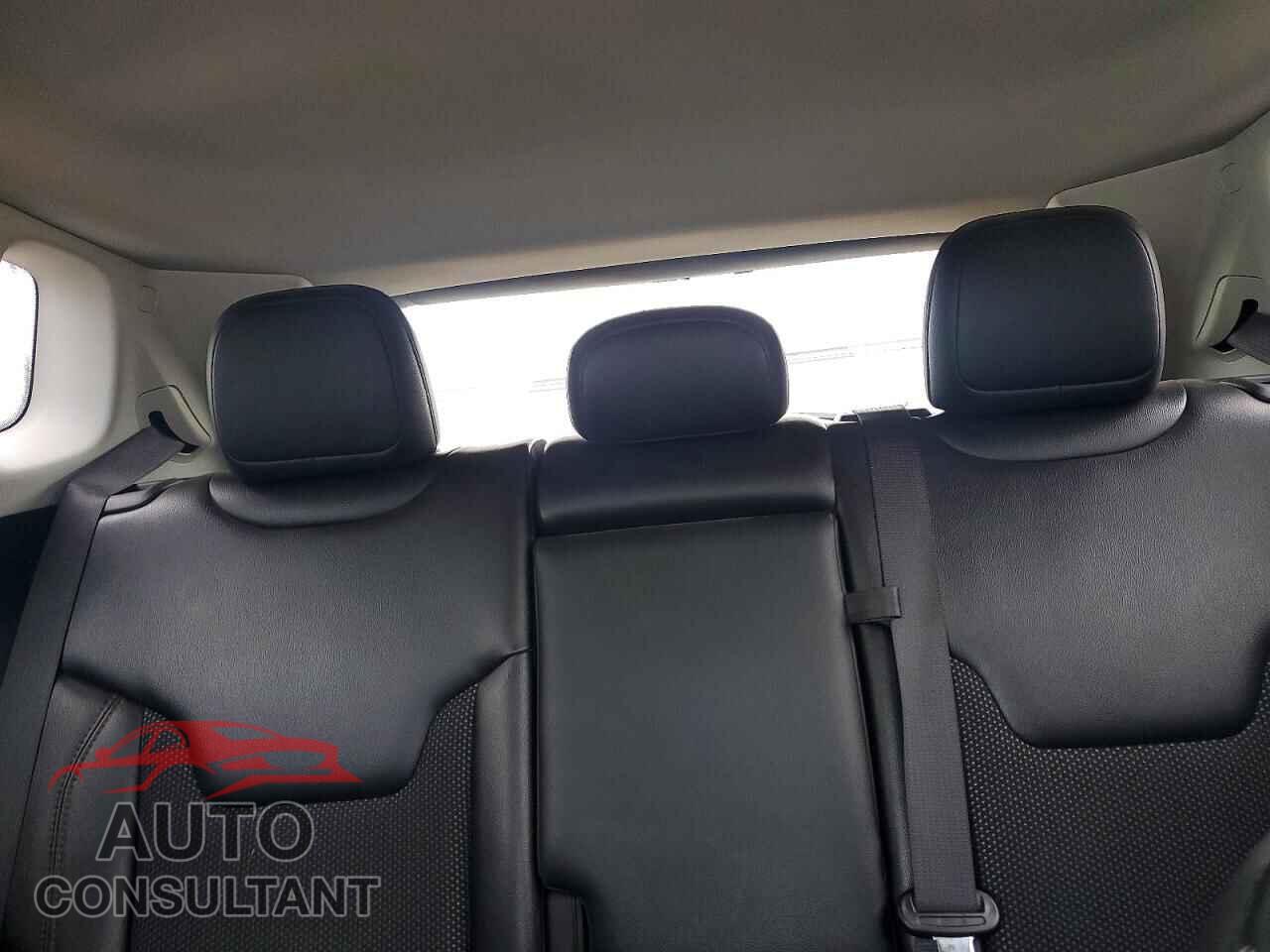 JEEP COMPASS 2020 - 3C4NJDDB8LT220872