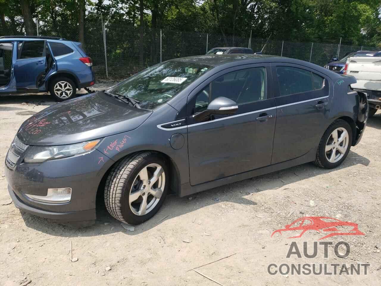 CHEVROLET VOLT 2013 - 1G1RA6E49DU105095