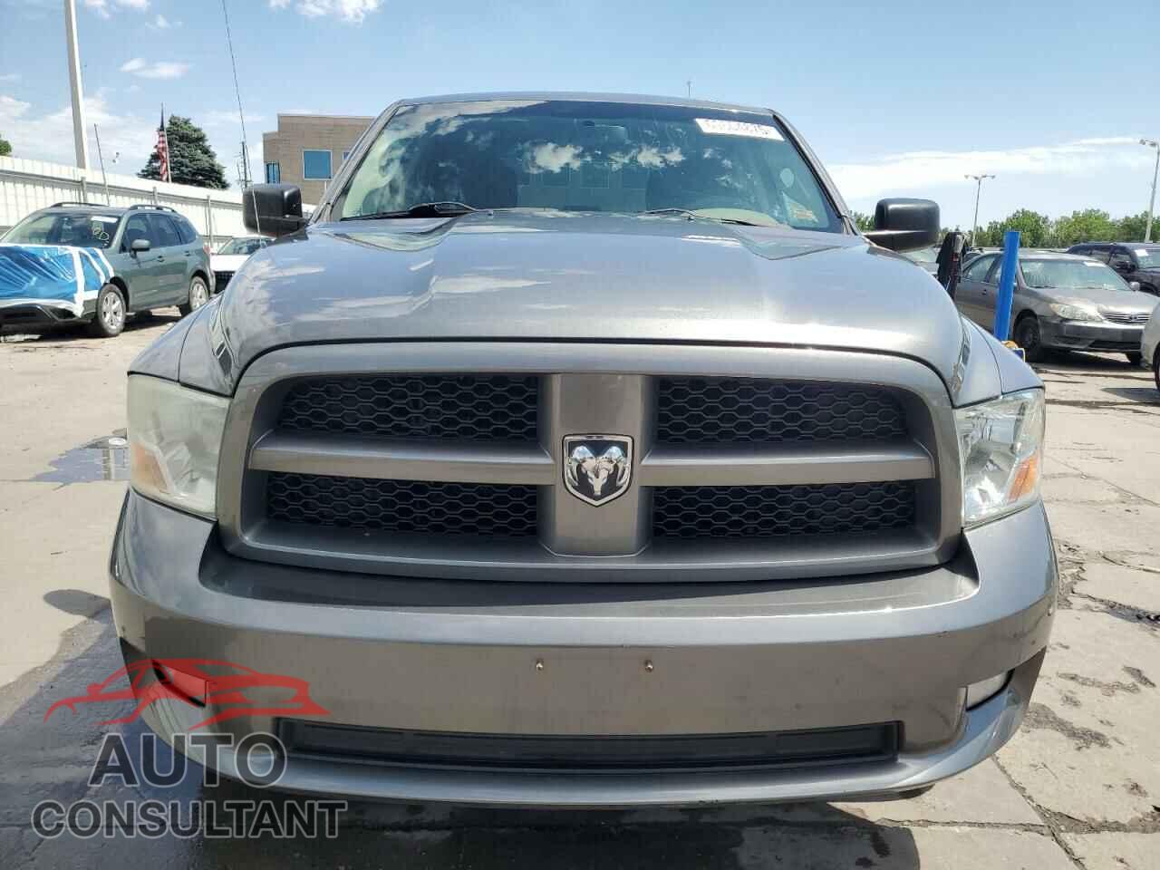 DODGE RAM 1500 2012 - 1C6RD7KT7CS283315