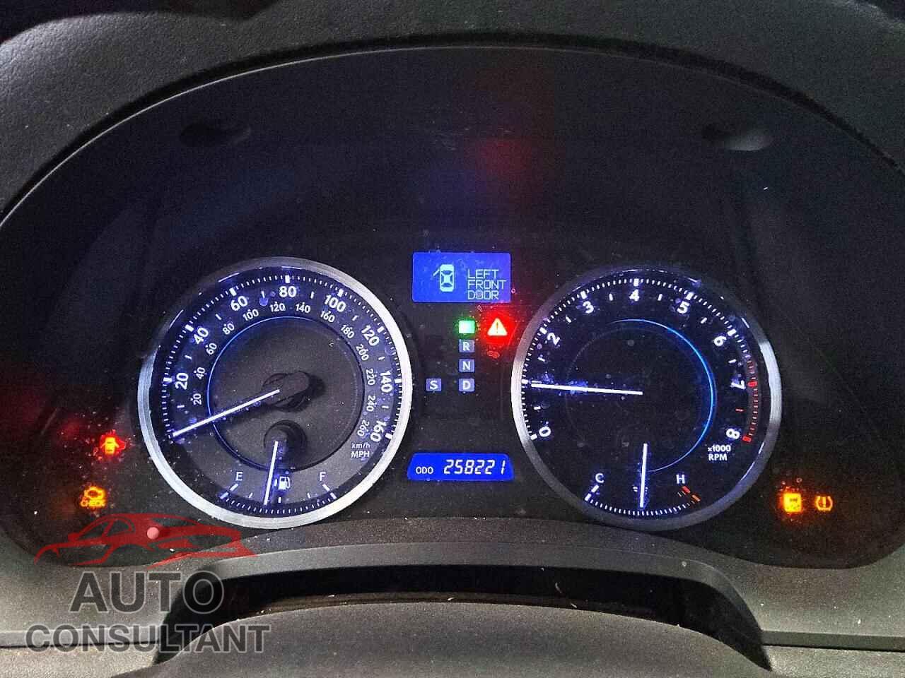 LEXUS IS 2012 - JTHBF5C22C5163210