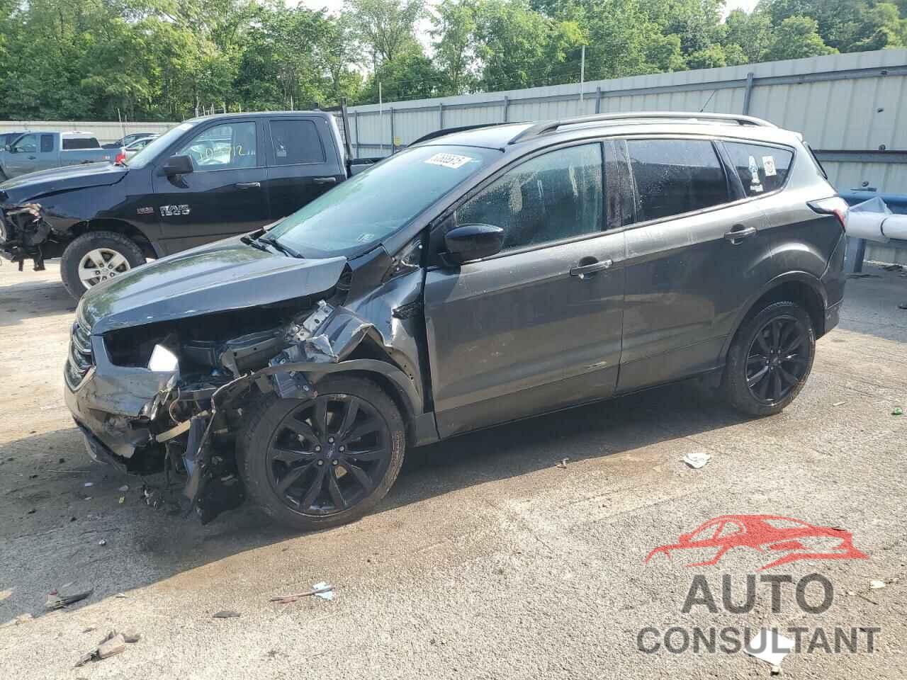 FORD ESCAPE 2017 - 1FMCU9GD3HUE67864