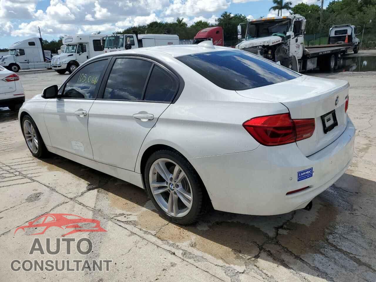 BMW 3 SERIES 2016 - WBA8E1G57GNU10784