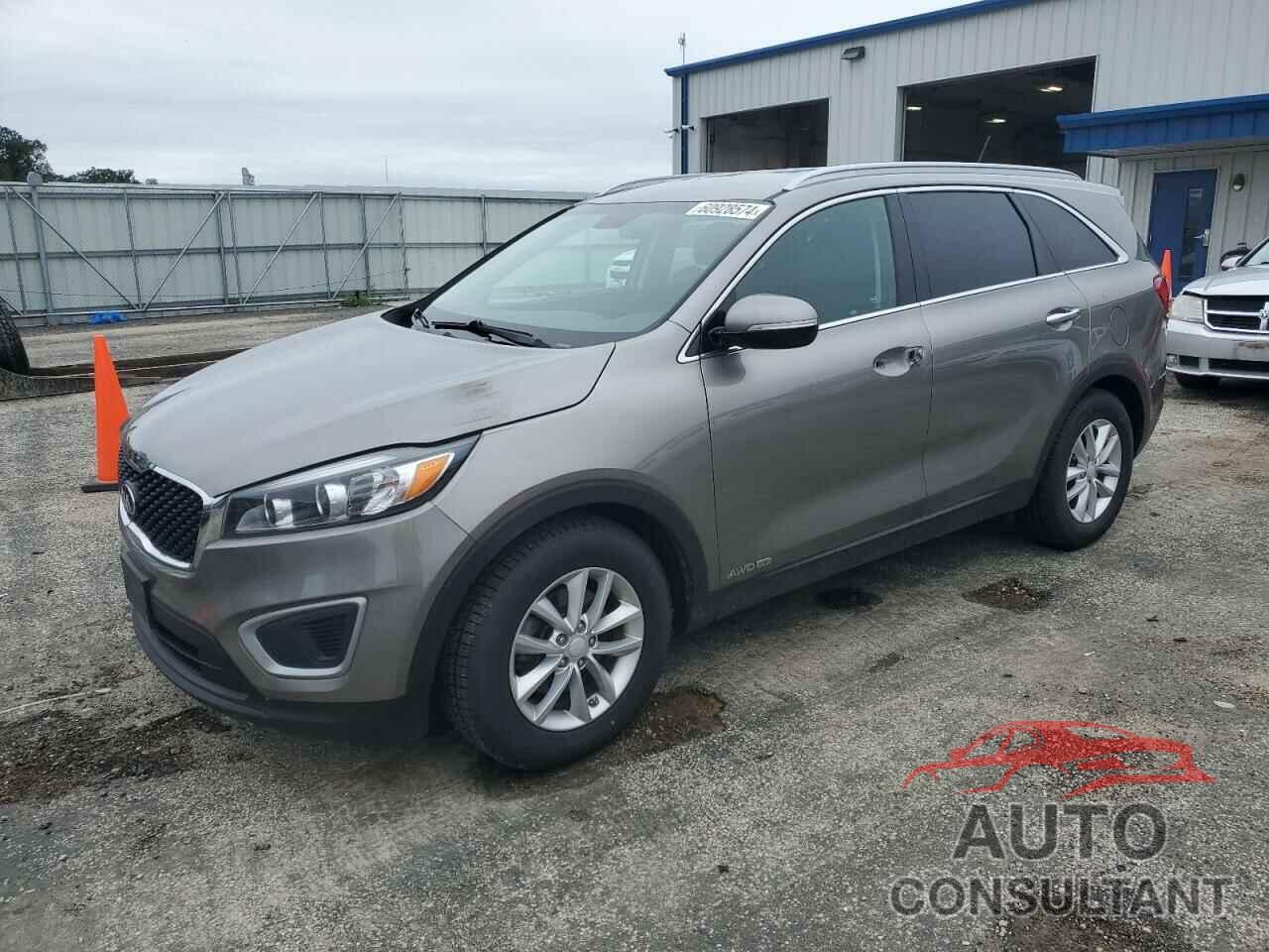 KIA SORENTO 2018 - 5XYPGDA59JG409976