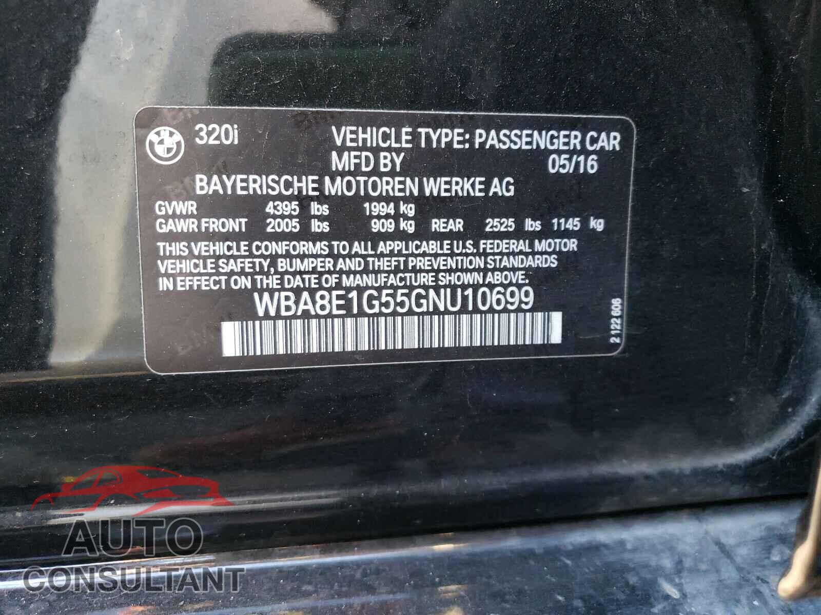 BMW 3 SERIES 2016 - WBA8E1G55GNU10699