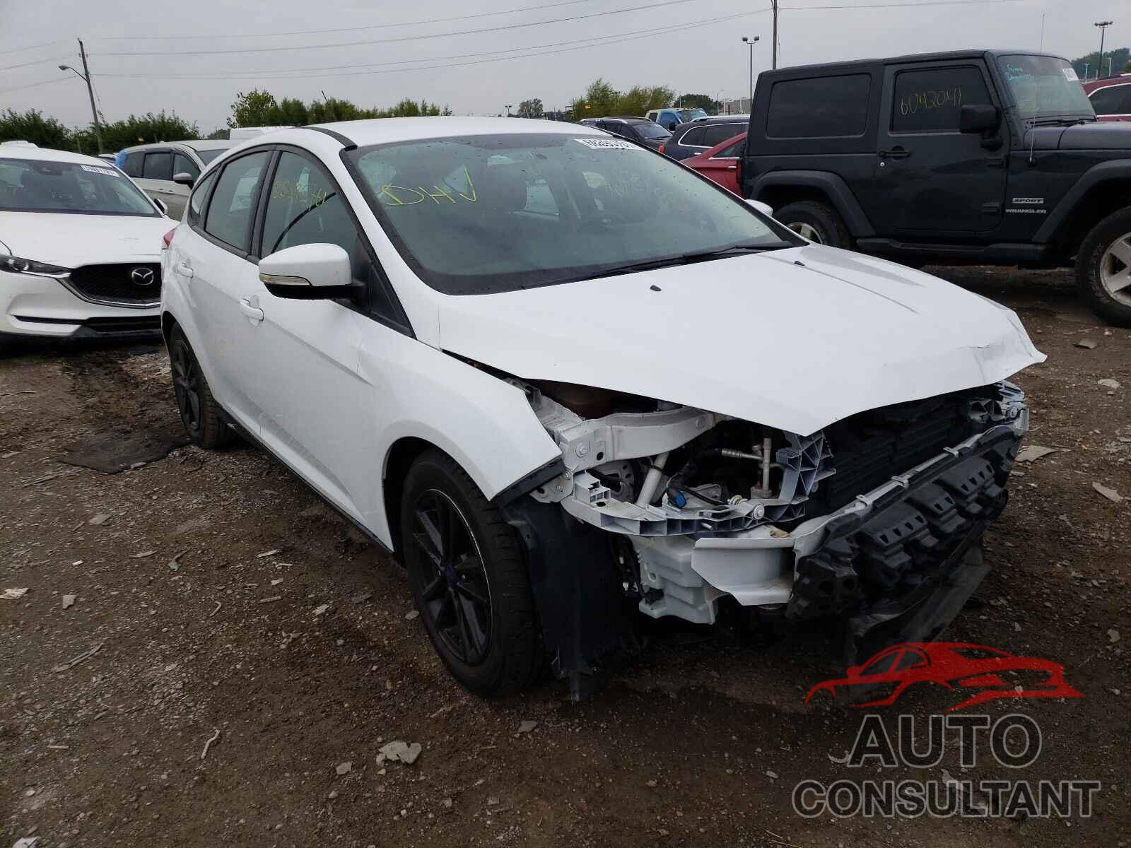 FORD FOCUS 2016 - 1FADP3K26GL347991