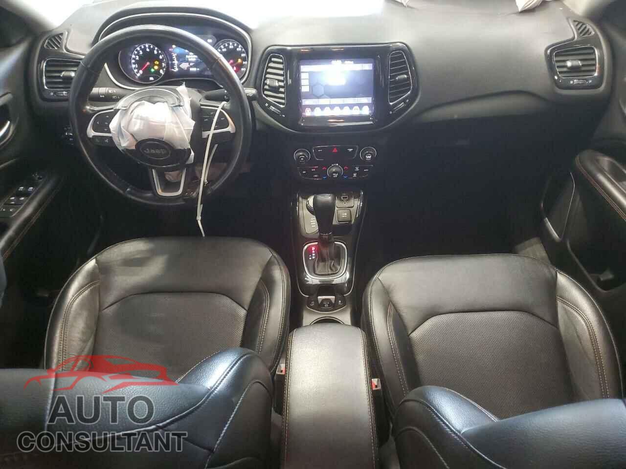 JEEP COMPASS 2020 - 3C4NJDCB8LT245885