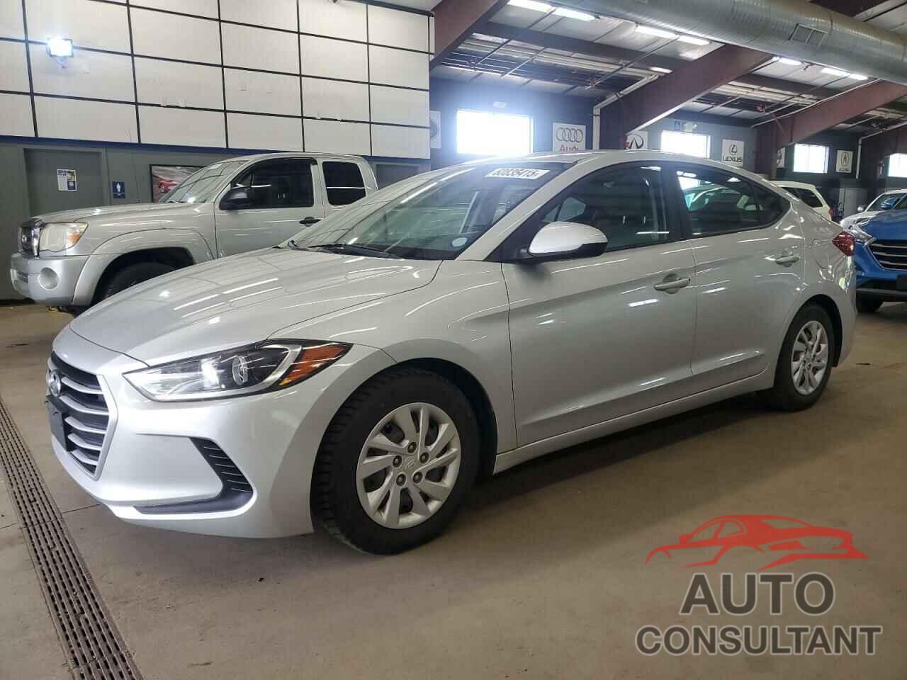 HYUNDAI ELANTRA 2018 - 5NPD74LF8JH291923