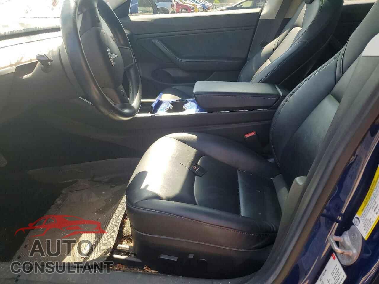 TESLA MODEL 3 2018 - 5YJ3E1EB7JF064358
