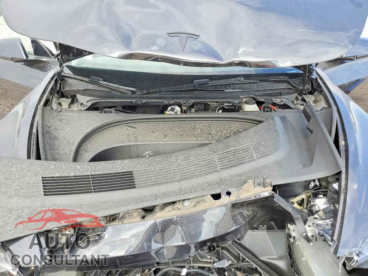 TESLA MODEL 3 2026 - 5YJ3E1EA4TF147630