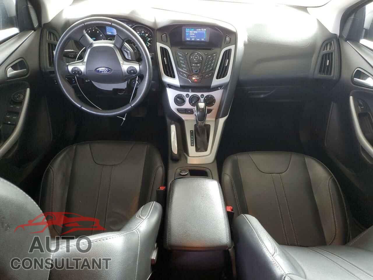 FORD FOCUS 2014 - 1FADP3F29EL170053