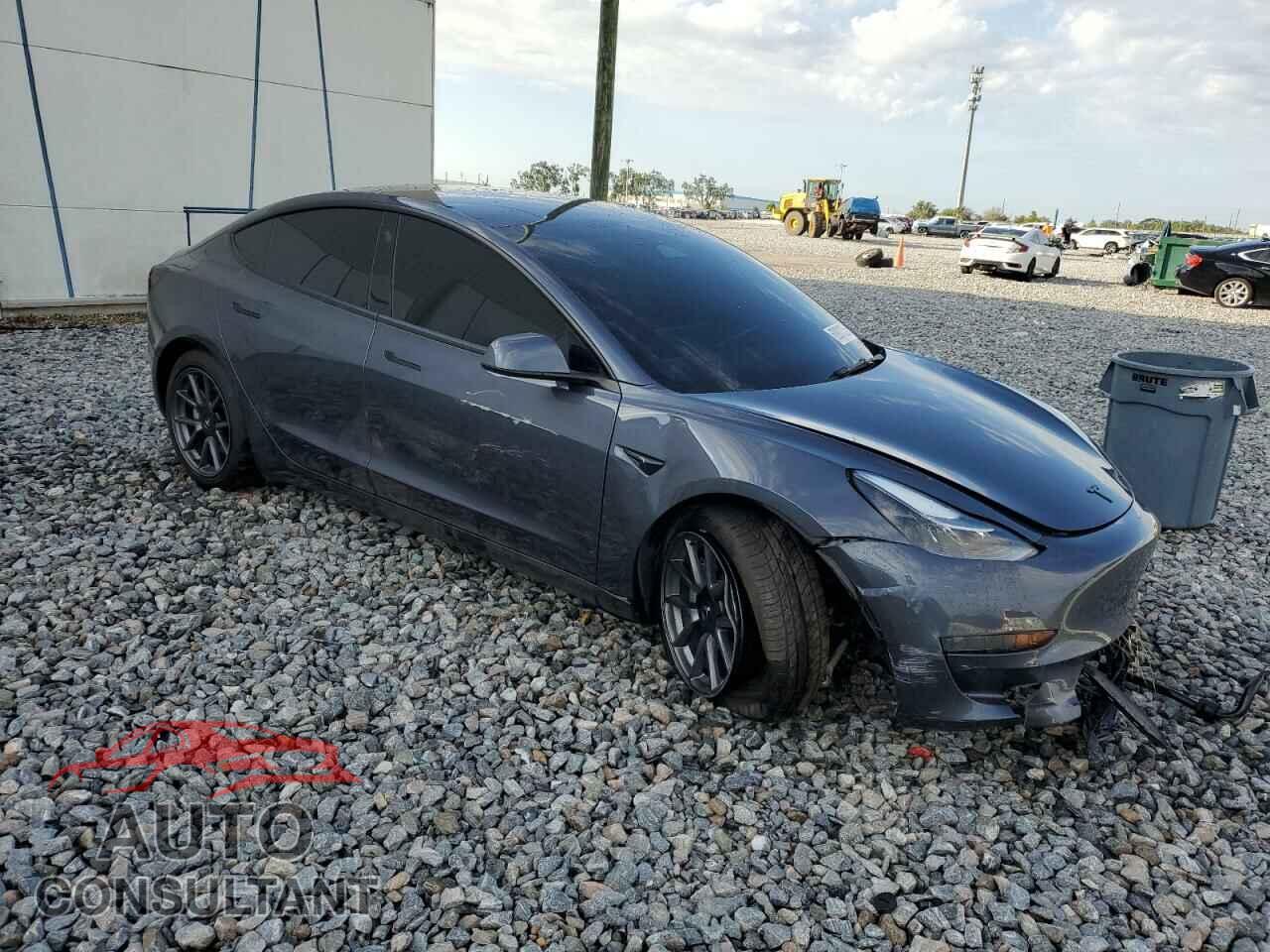 TESLA MODEL 3 2023 - 5YJ3E1EA8PF394011
