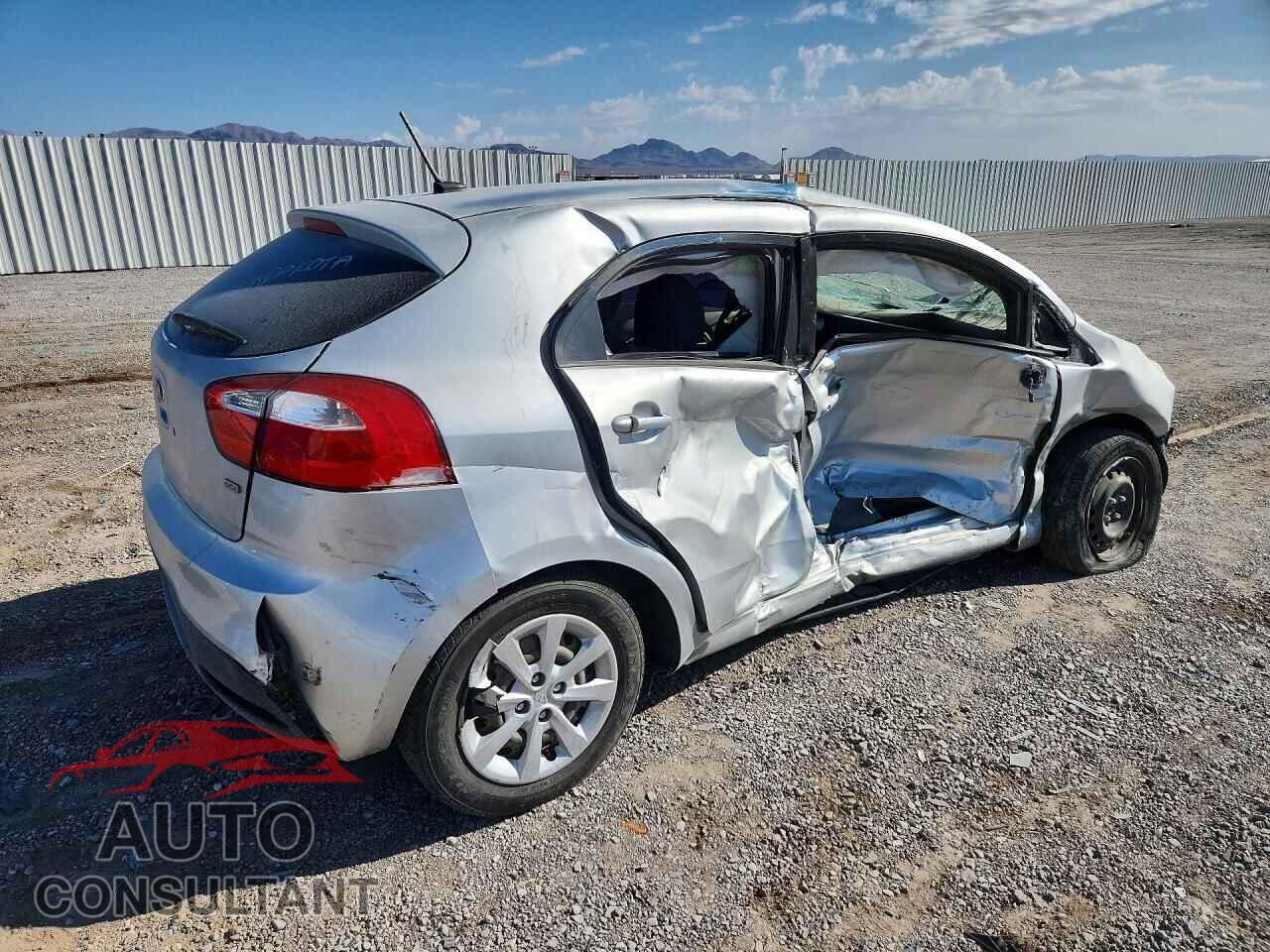 KIA RIO 2015 - KNADM5A32F6448030