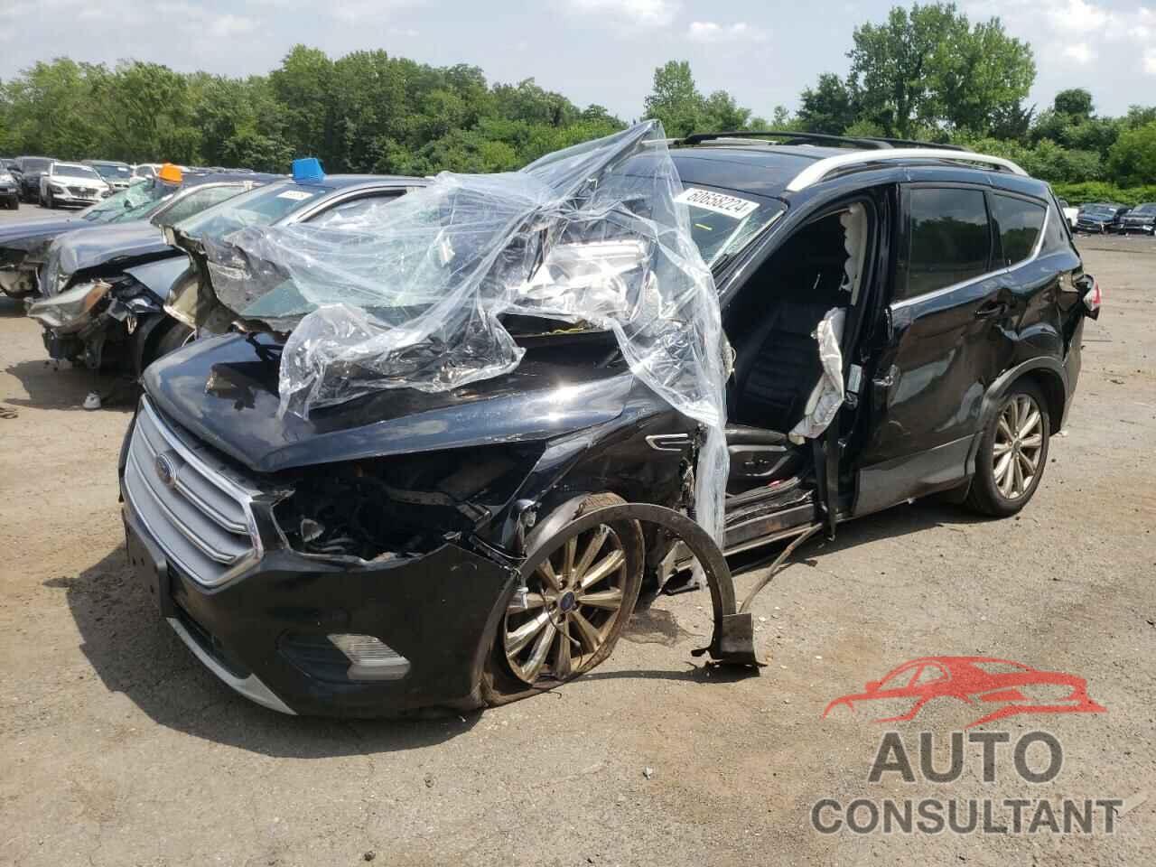FORD ESCAPE 2017 - 1FMCU9JD7HUB11877