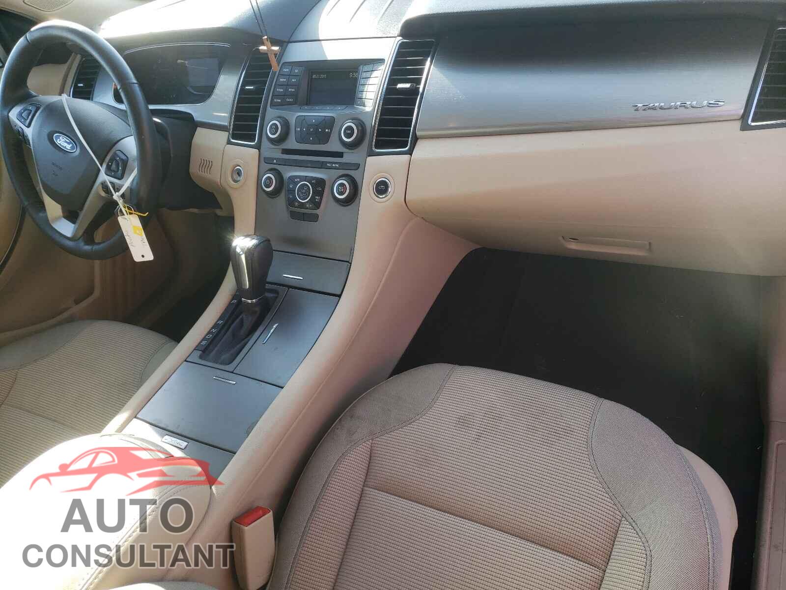 FORD TAURUS 2016 - 1FAHP2E82GG143337