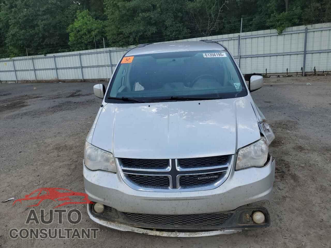 DODGE CARAVAN 2011 - 2D4RN5DG6BR751015