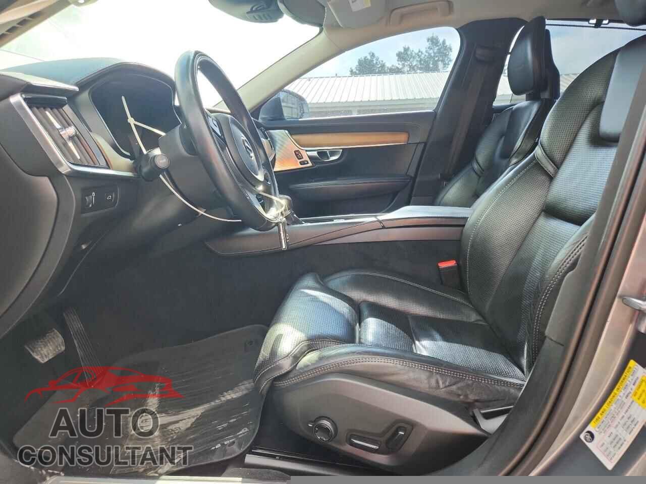 VOLVO S90 2017 - YV1A22ML5H1001711