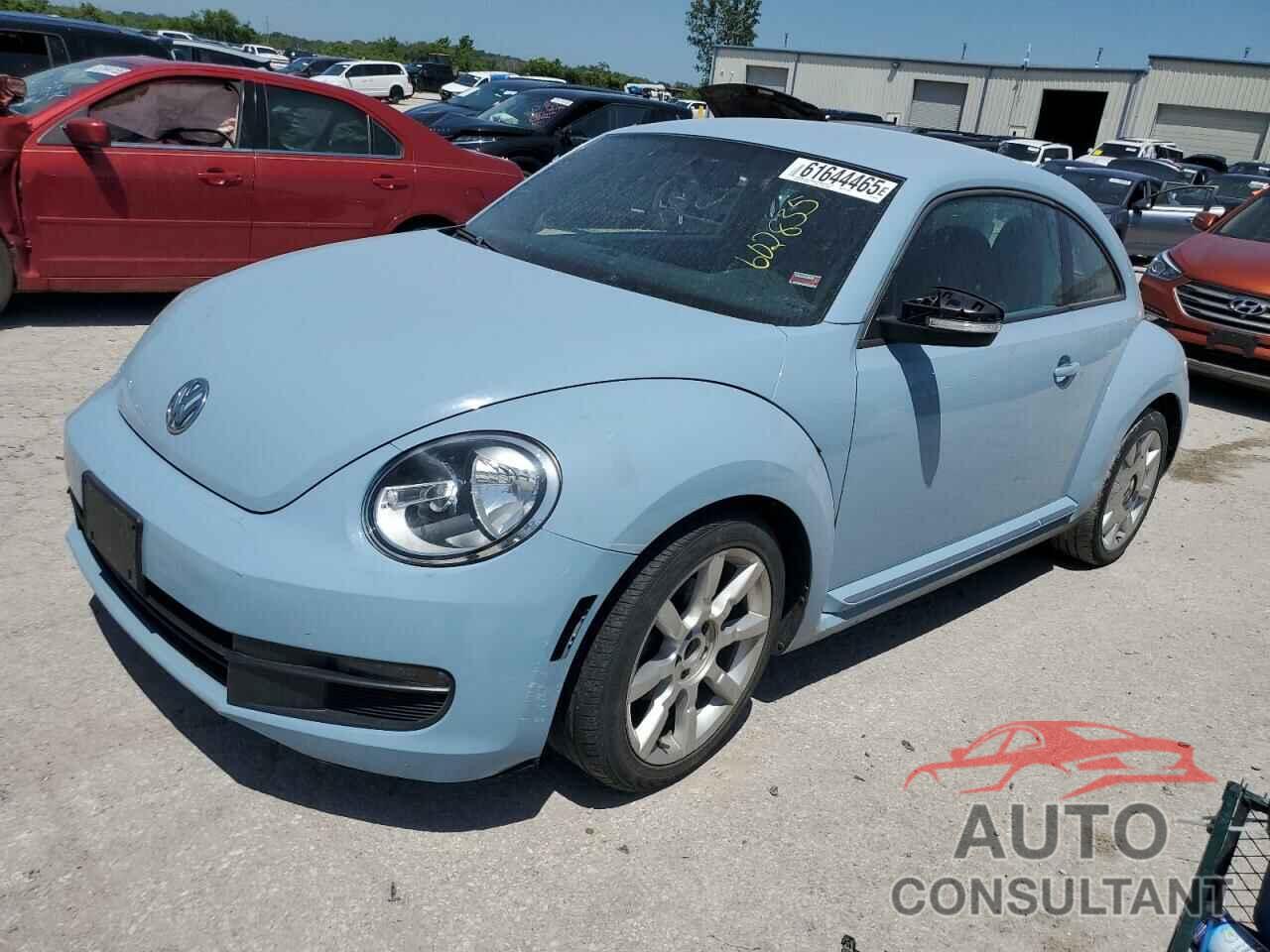 VOLKSWAGEN BEETLE 2012 - 3VWJP7AT2CM602835