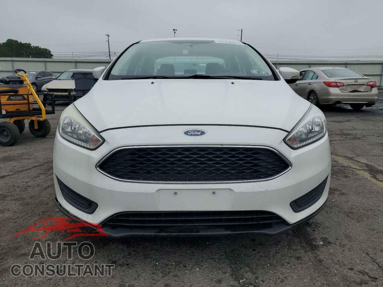 FORD FOCUS 2015 - 1FADP3F2XFL298657