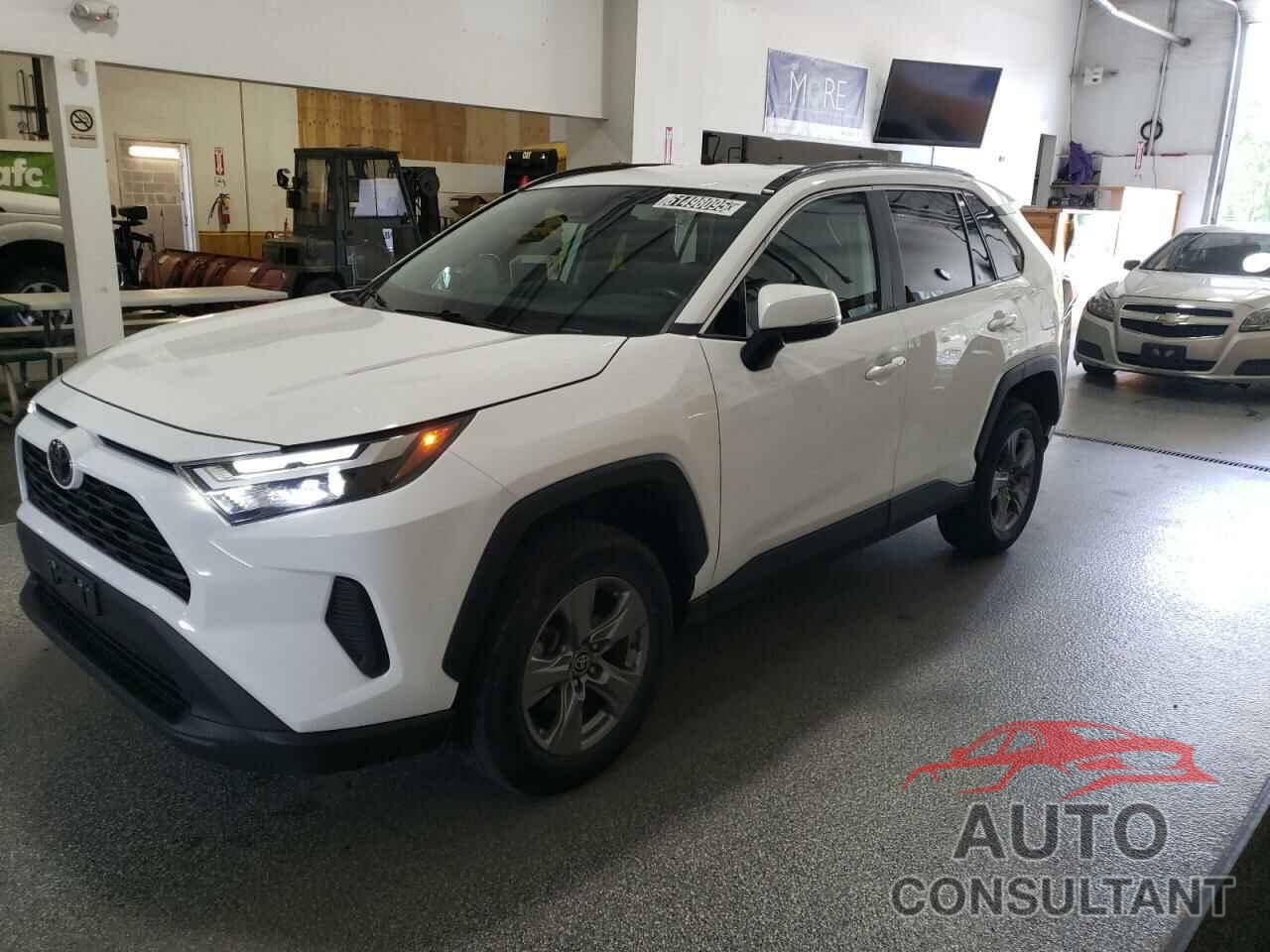 TOYOTA RAV4 2022 - 2T3P1RFV0NW250943
