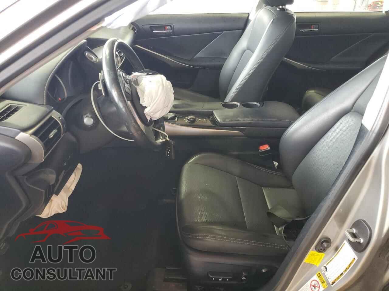 LEXUS IS 2014 - JTHBE1D2XE5003685