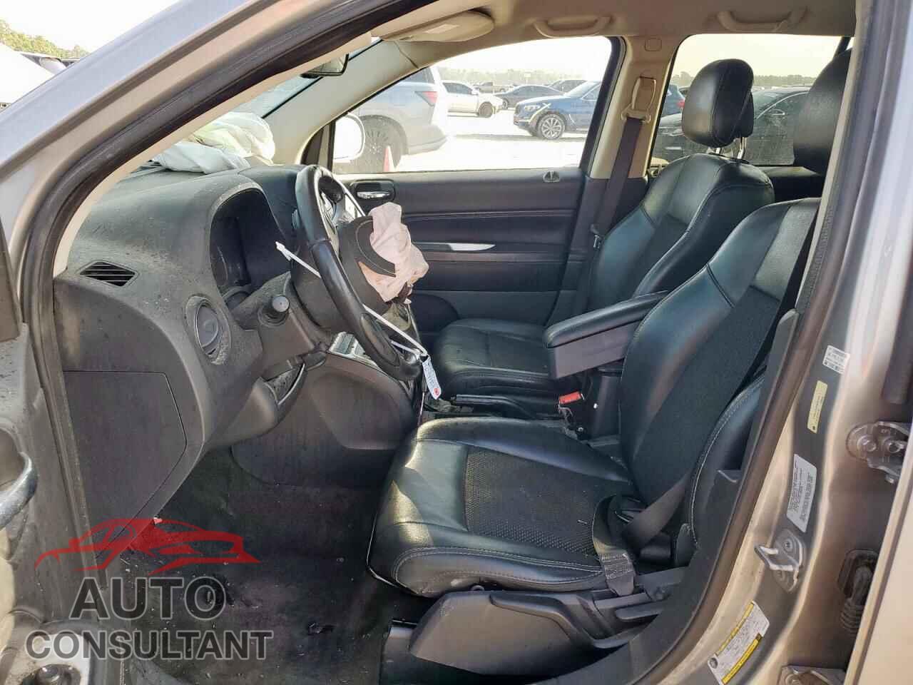 JEEP COMPASS 2016 - 1C4NJCEA2GD633513