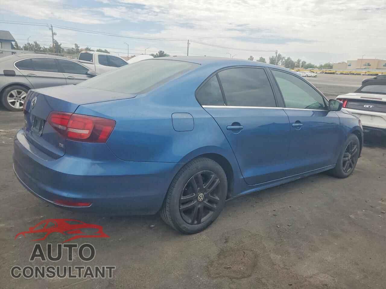 VOLKSWAGEN JETTA 2017 - 3VW2B7AJ7HM306945