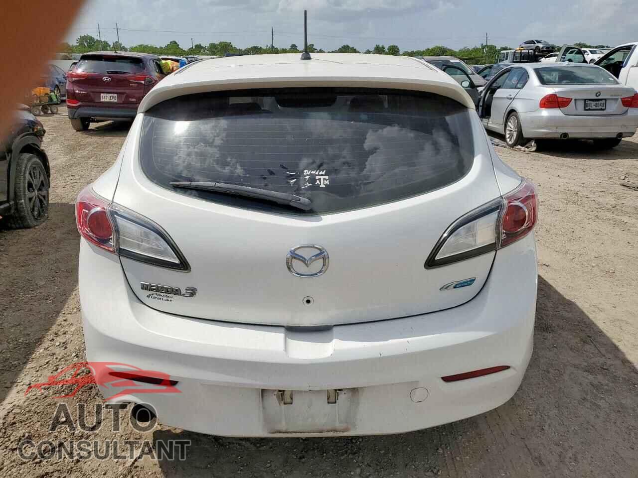 MAZDA 3 2012 - JM1BL1M74C1580400