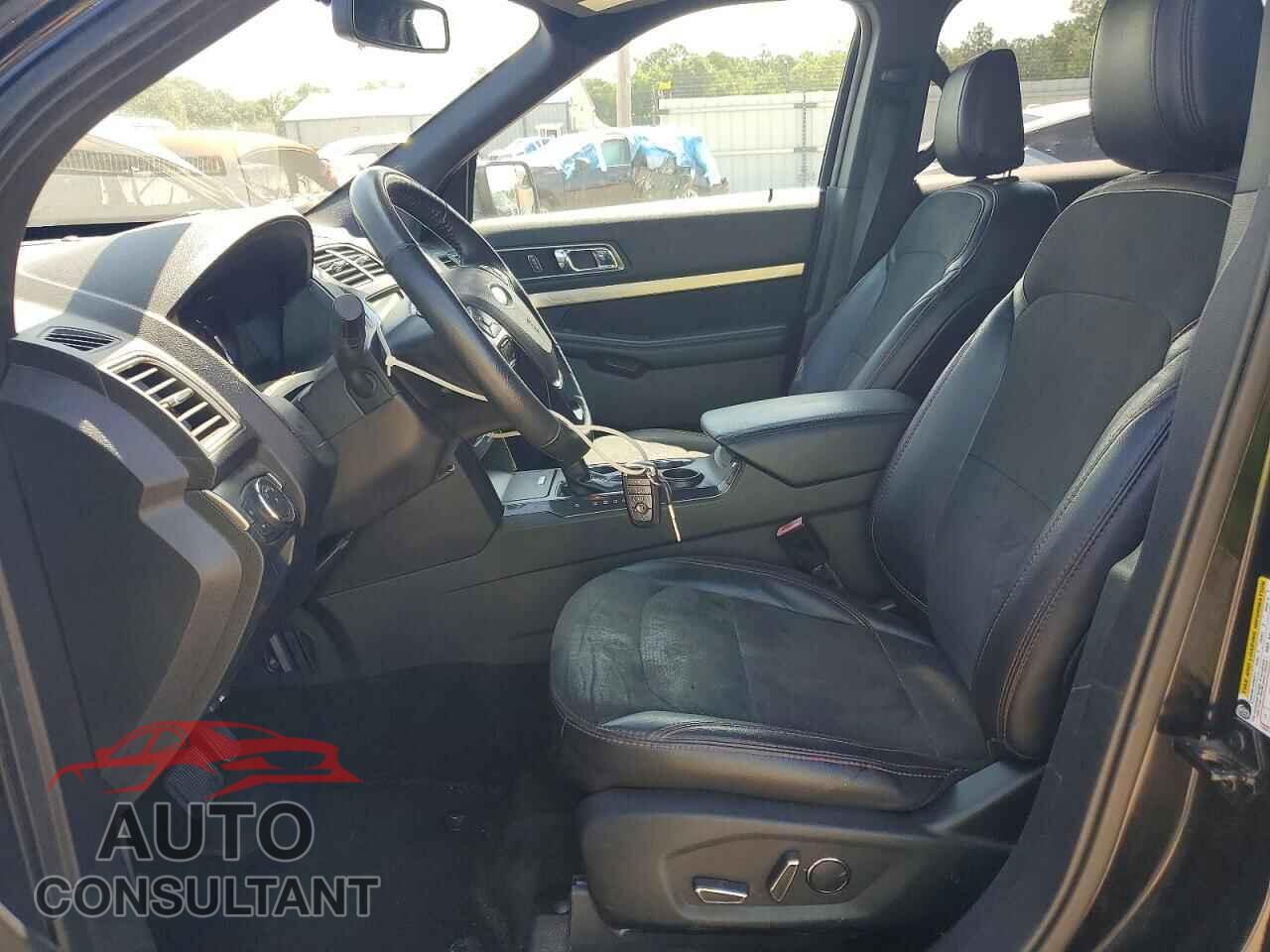 FORD EXPLORER 2018 - 1FM5K7D83JGB04740