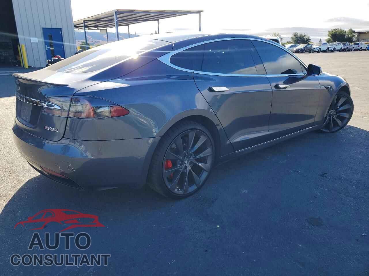 TESLA MODEL S 2019 - 5YJSA1E47KF300310