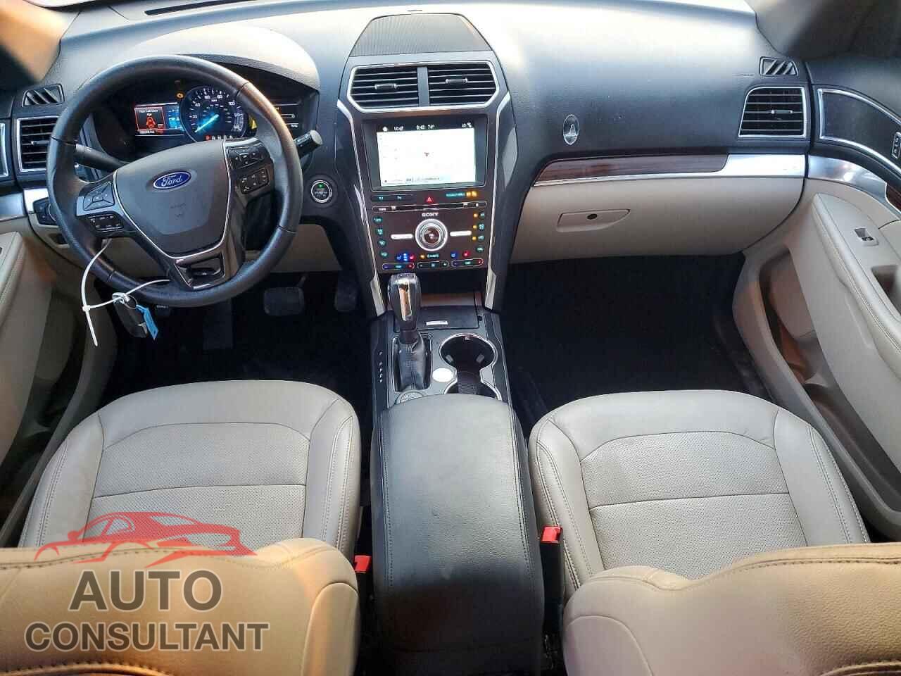 FORD EXPLORER 2018 - 1FM5K8F80JGB35267