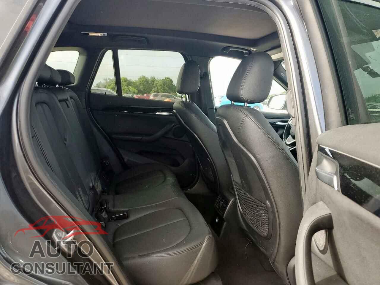 BMW X1 2017 - WBXHT3C38H5F73671